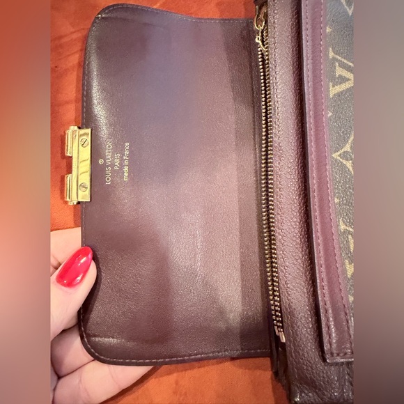 Authentic Louis Vuitton Elyse Long Wallet - Picture 9 of 16